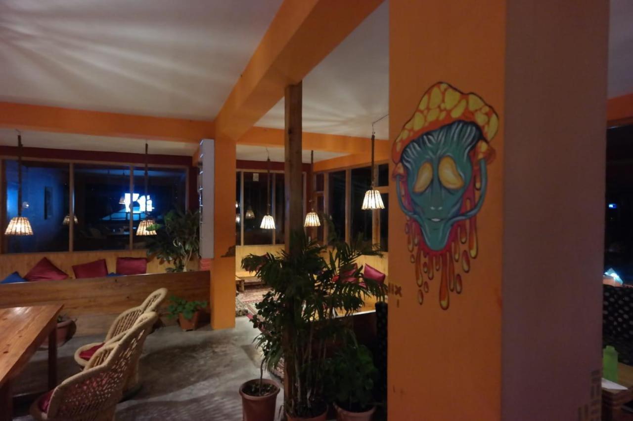 Rasta Cafe And Lodge Manāli Esterno foto